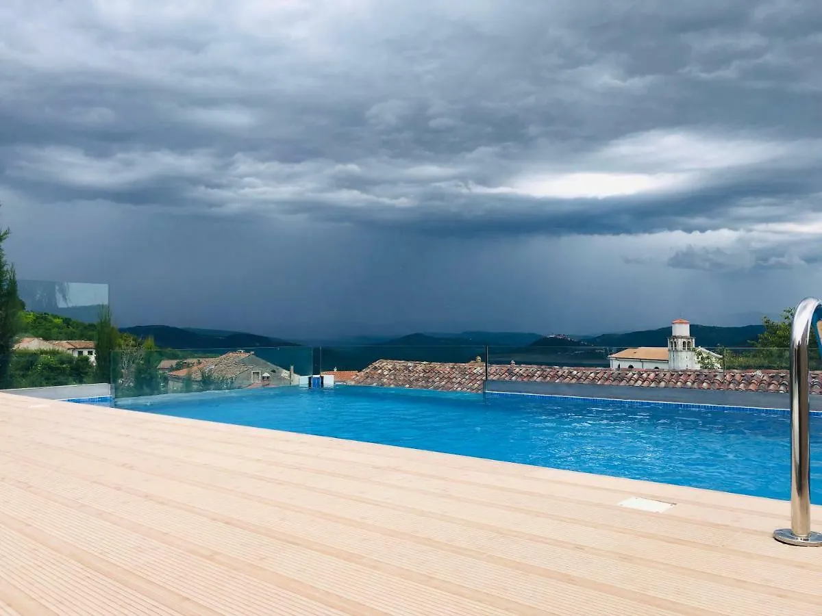 Plazza Vizinada Leonardo Apartment Croatia
